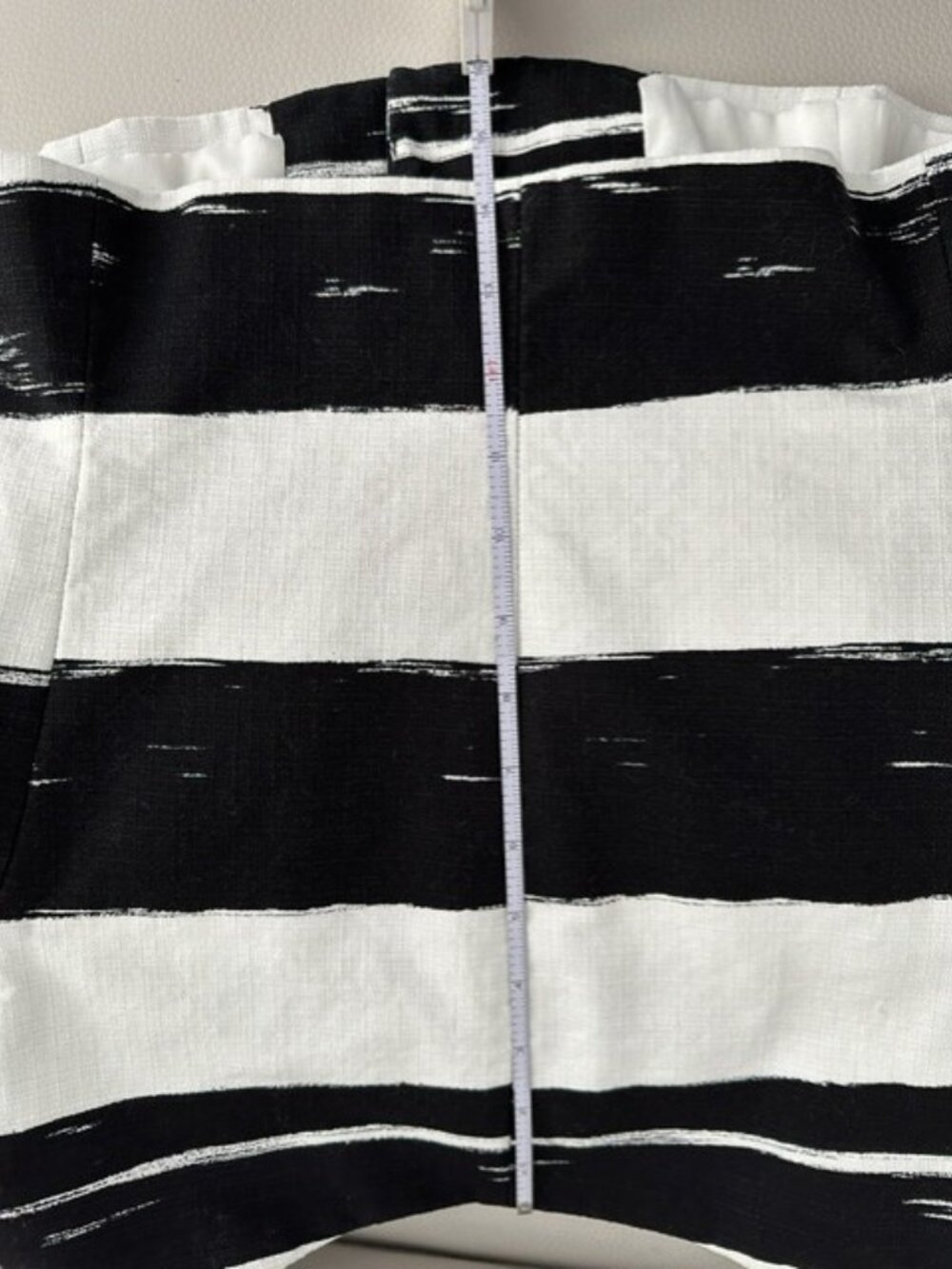 The Limited Short Sleeve White Black Striped Blazer Jacket Size XS - Picture 3 of 4